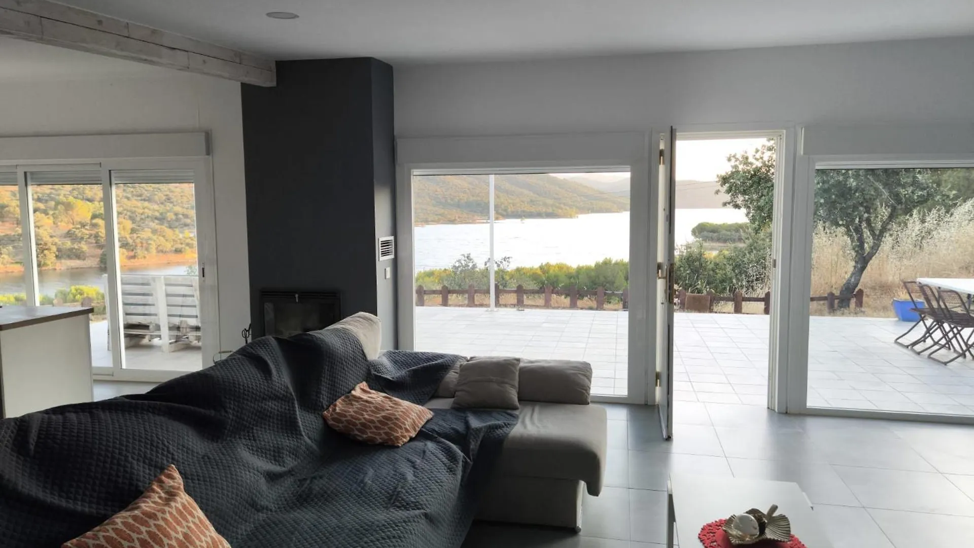 Сasa de vacaciones Casa en el lago.unmillondeestrellas Villaharta