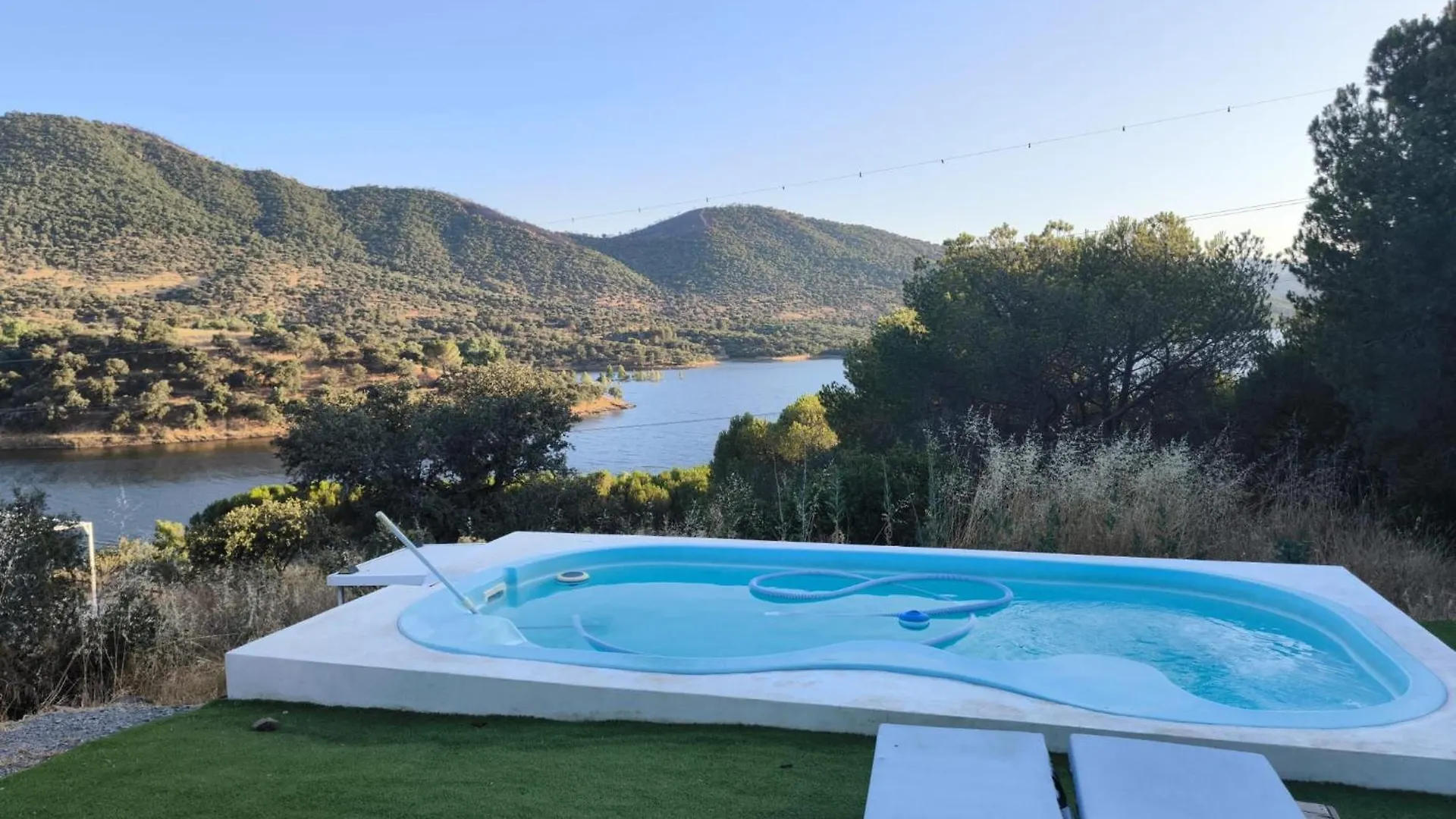 Сasa de vacaciones Casa en el lago.unmillondeestrellas Villaharta España