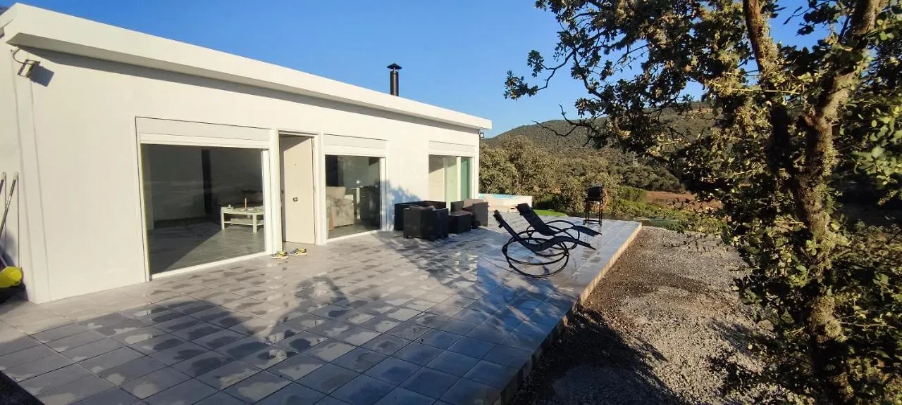 Casa En El Lago.Unmillondeestrellas Villaharta Feriehus