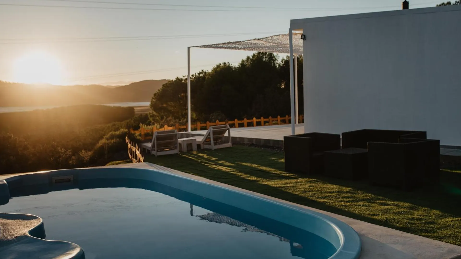 Casa En El Lago.Unmillondeestrellas Villaharta 0*,  Spanien